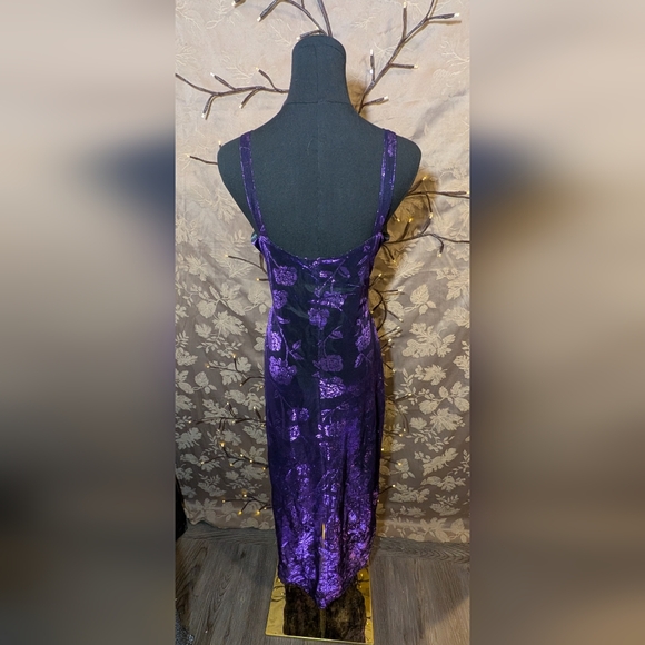 YS Fashion U.S.A Black And Purple Floral Sheer Lined Maxi Dress, Size M, EUC! - Picture 4 of 7